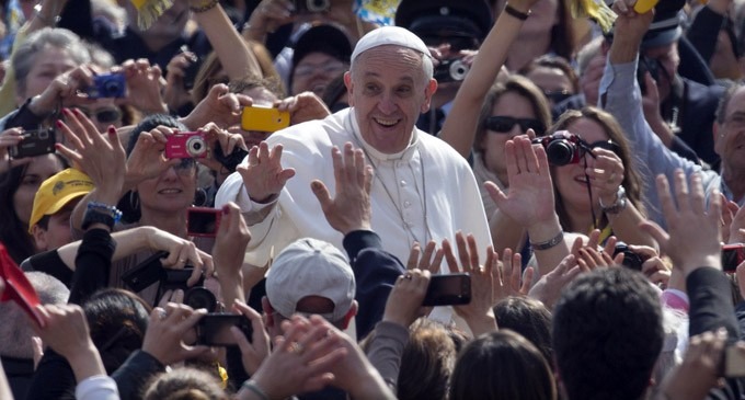  A cinque anni dall'elezione di Papa Francesco mi sono chiesto, nell'irruzione di novità e di vera tradizione che questo pontefice ha portato, che cosa mi ha più segnato nel mio tentativo di vivere da cristiano e da cattolico che fa politica