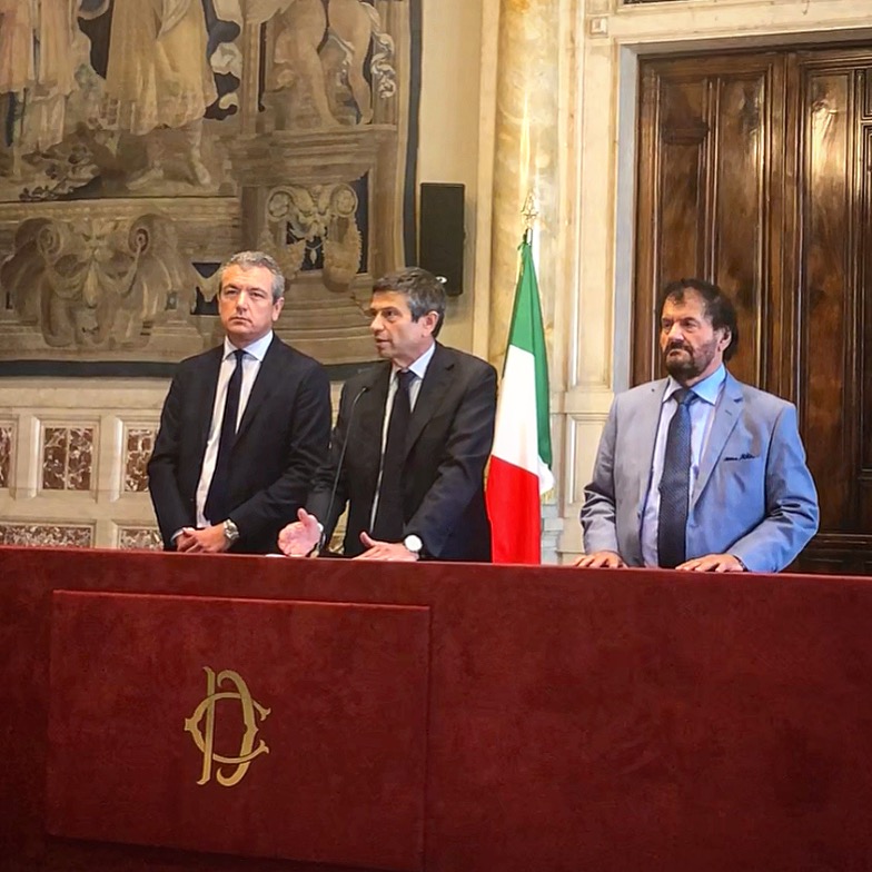  Noi con l’Italia-Usei non darà la fiducia al governo che si presenterà alle Camere. Faremo opposizione costruttiva