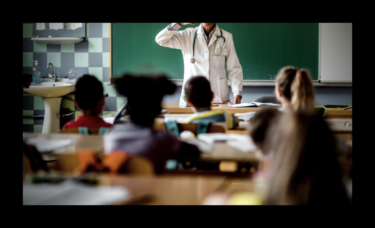 BASTA CON LA DAD, SERVE PRESIDIO MEDICO A SCUOLA